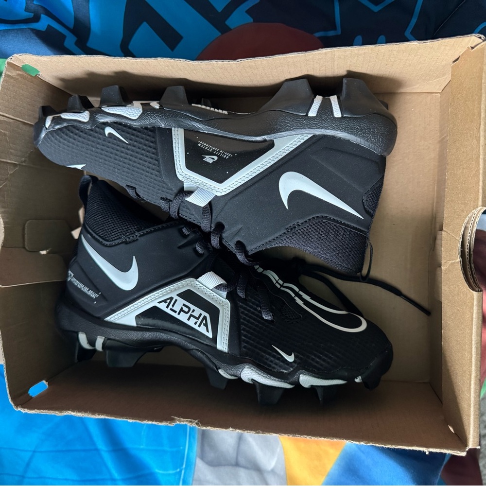 Nike Alpha Boy’s Black and White Athletic Cleats